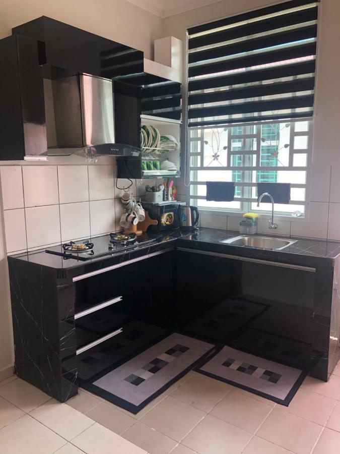 Seroja Homestay Малакка Экстерьер фото